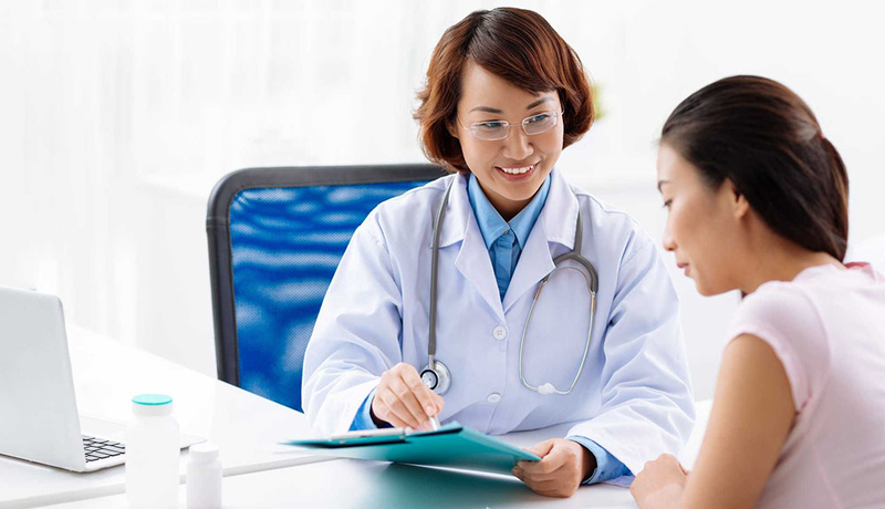 Phụ nữ 30 tuổi khám sức khỏe tổng quát cần kiểm tra những gì? | Vinmec