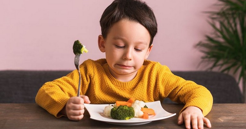 Có nhiều nguyên nhân khiến trẻ biếng ăn, ăn không ngon và không phát triển